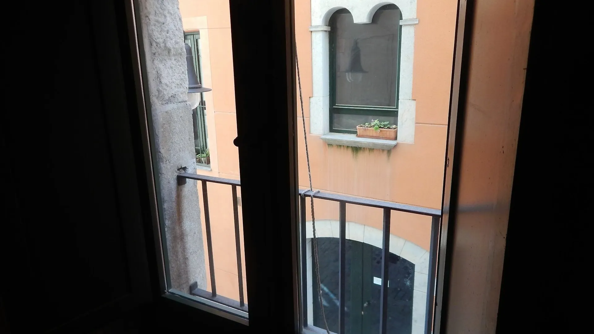 Apartament Pou Rodo 22 Girona Spanien